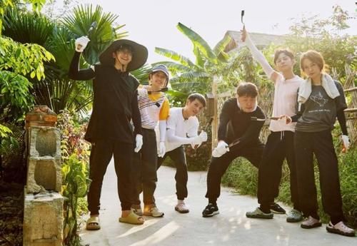 吴昕|快乐家族幕后故事曝光,维嘉谢娜曾经只能在台下做评委团,看着吴昕海涛主持