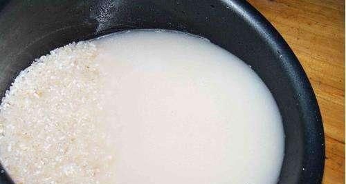  管用|不管碗里油污多重，这几样东西都管用，轻松除油污不用洗洁精