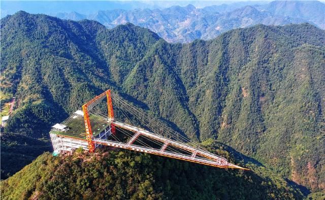 江南|一场说走就走的探险旅行，千岛湖上的空中悬廊，720俯瞰江南美景