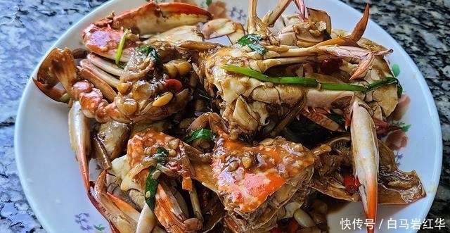 美味|蒜蓉螃蟹的家常做法,很好吃的一道美食,简单美味,想吃就做