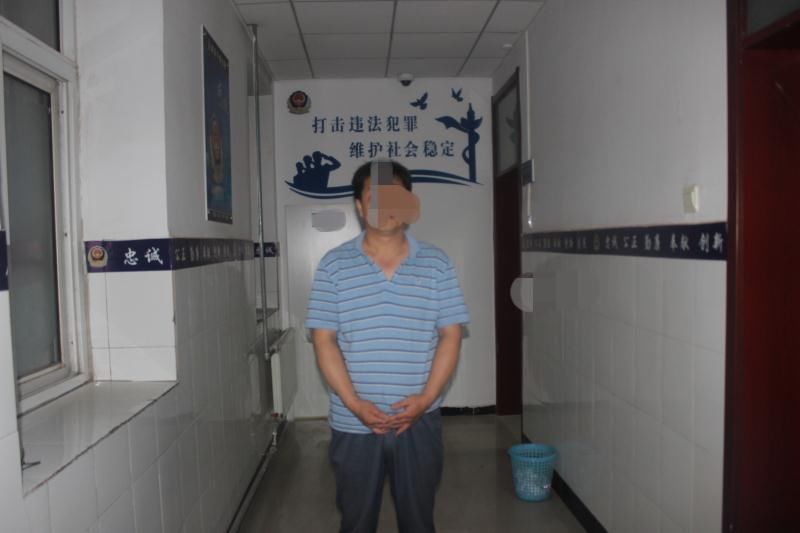 犯罪嫌疑人董某举|迁安警方打掉一个制售假证窝点