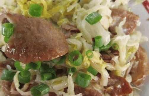  酸菜|拿猪大肠来这么做，不仅不油腻，而且好吃，它就是大肠的克星