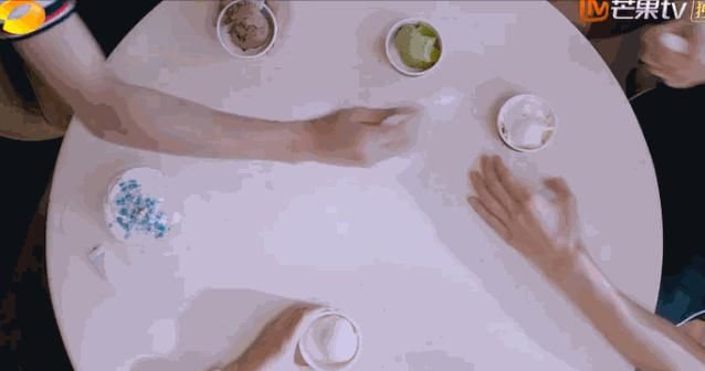 日常|不撕逼无狗血，这一家五口的琐碎日常却很有味道