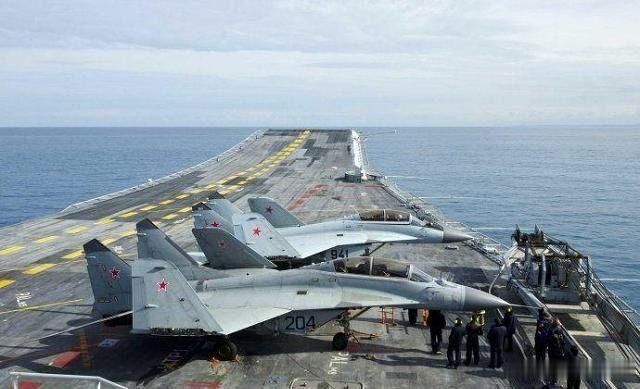  印度|印度也开始绝望了：空军靠不住，把海军硬搬到陆地作战