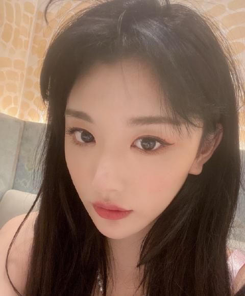  王一博|明星势力榜大换血：王一博第一，蔡徐坤第八千玺第九，THE9仅孔雪儿上榜