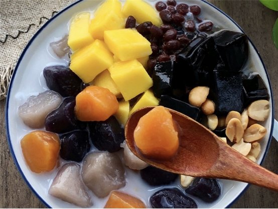  红豆|关于烧仙草的几种吃法，夏季吃美味十足，适合多数人的口味