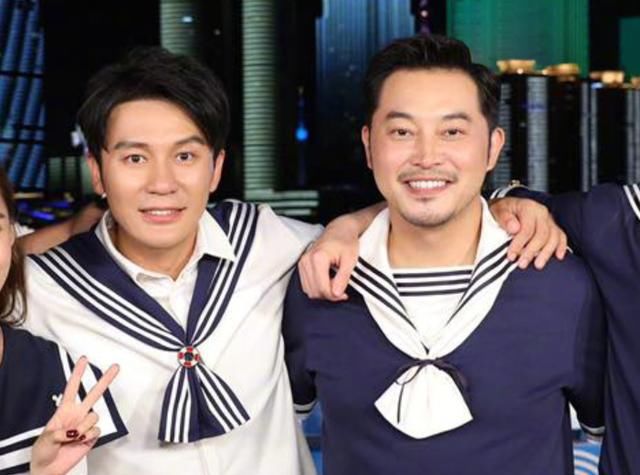 男团|跑男团杀青照被传,李晨沙溢站c位,看到baby,这站位是认真的?