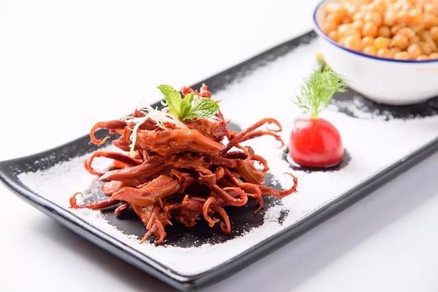  美味|解救吃货的美味酱鸭舌 鲜嫩美味 回味悠长，尽享休闲美味时刻