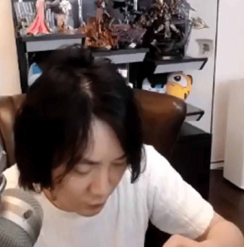 出错|后羿先出末世还是电刀？张大仙公布答案，坦言大多数人都出错了！
