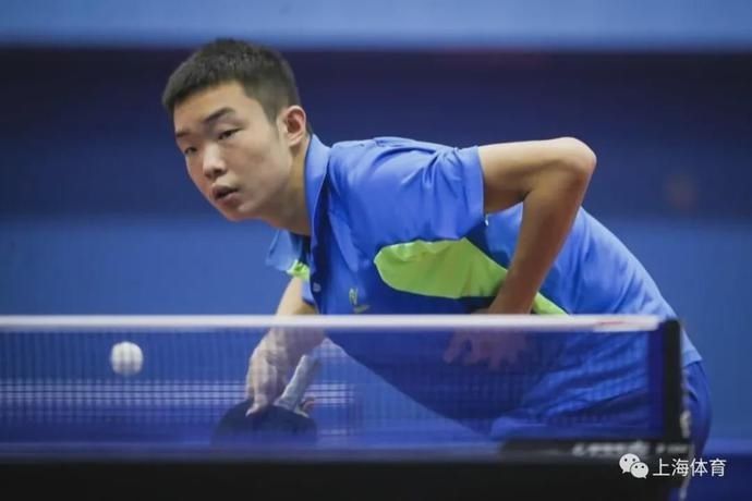 训练|在反复练习中磨练 乒羽健儿是这样经受“烤”验的