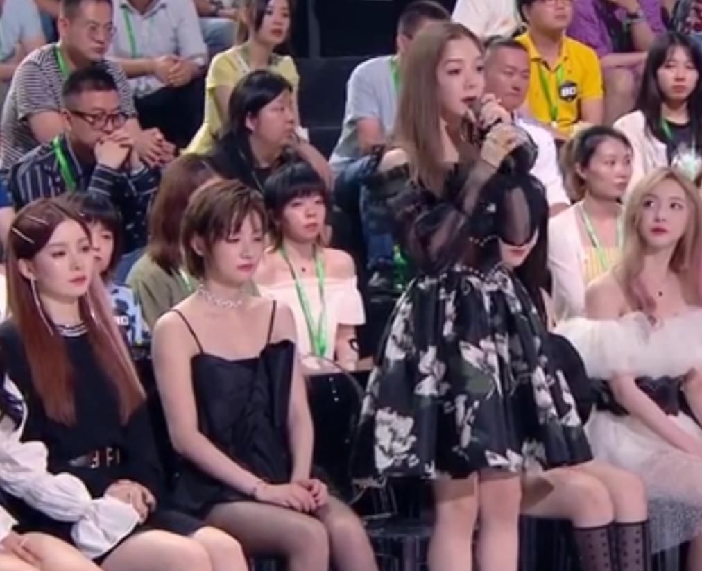  位成员|硬糖少女303队长之争锁定两人，希林致敬火箭少女，陈卓璇厉害了