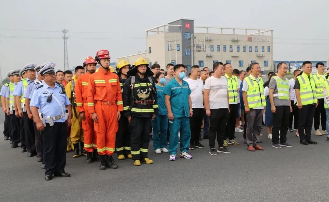  厅交警总队|惊险！孟吉交界三车“相撞”，原来是在演练！