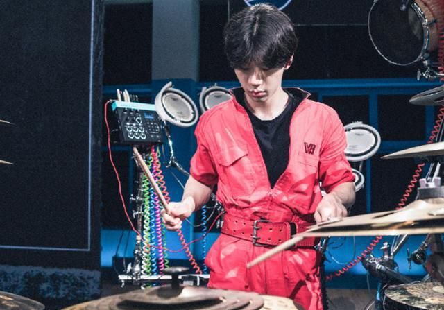  廖俊涛|《明日之子4》多好看？40位少年拿出看家本领，他被评为全场最佳