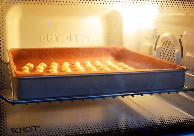  面粉|1碗面粉2个鸡蛋，教你做鸡蛋小饼干，宝宝零食再也不用出去买了