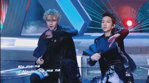  失误|《少年之名》引争议，李希侃组不听张艺兴建议，舞台欠佳、失误多