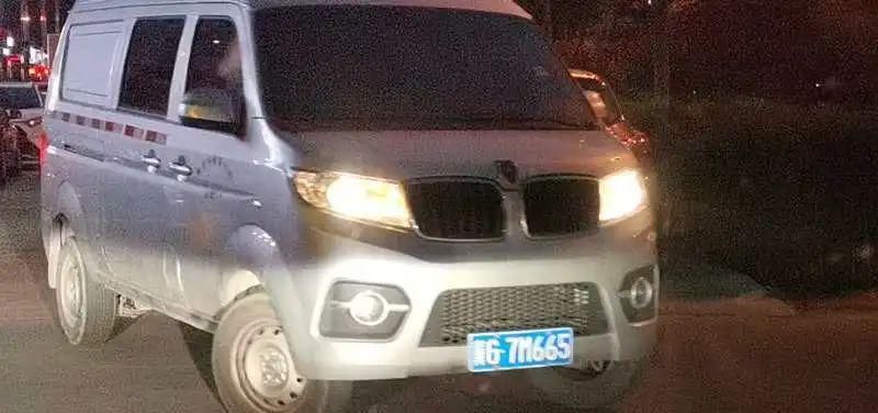 这位|全城搜寻!这位司机的举动,让我们的城市更美丽