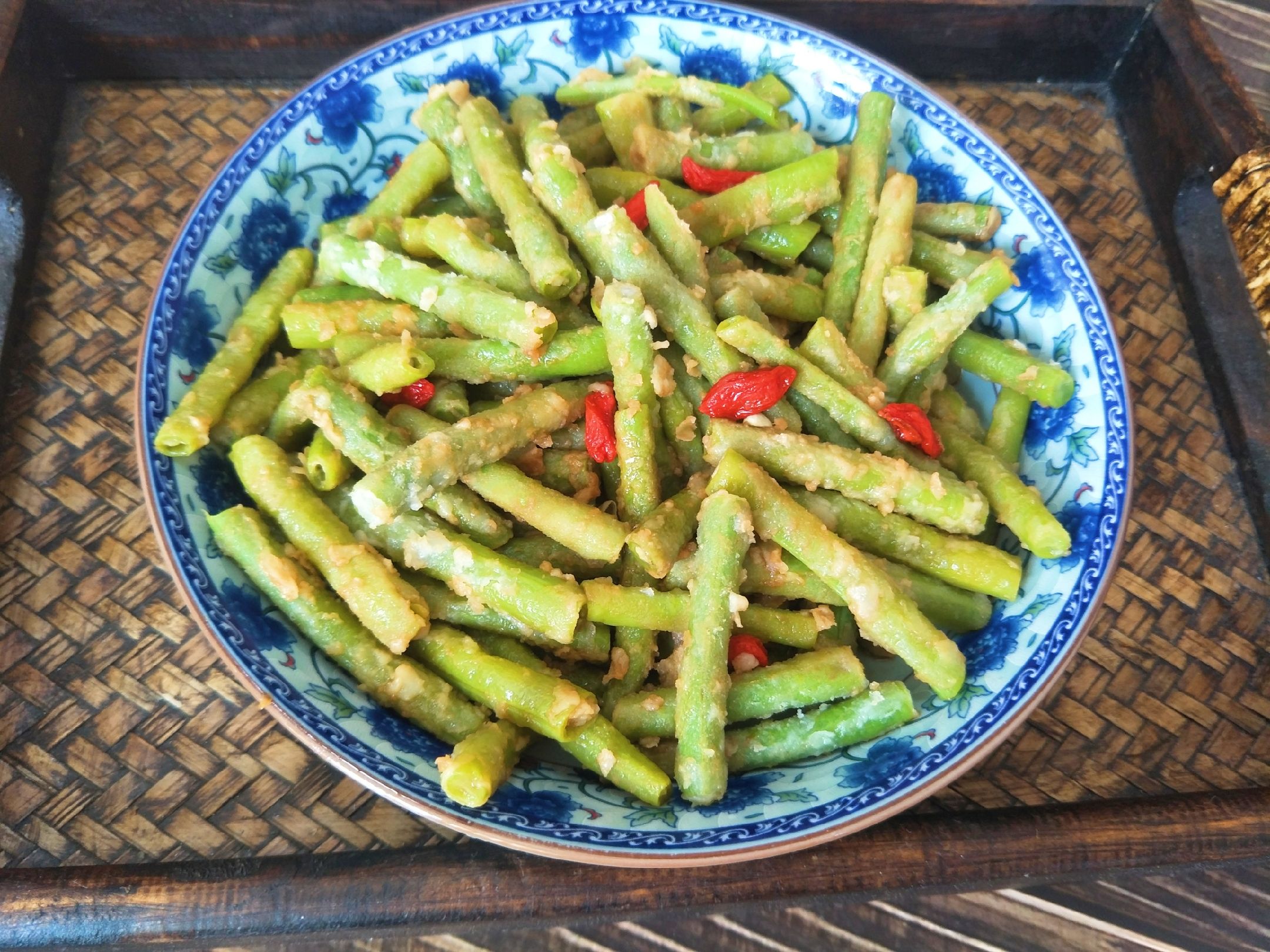 过后|白露过后,记得多吃蒸菜,教你做蒸豆角,软烂入味,香嫩好吃