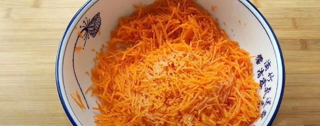  柔软|只需这两招, 保证你炸出的胡萝卜丸子外酥里软, 放凉了也柔软好吃