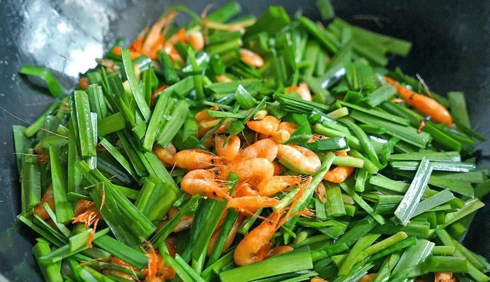  钙质|夏季，宁可少吃猪肉，也要多吃此菜，钙质是鸡蛋3倍，孩子长个头