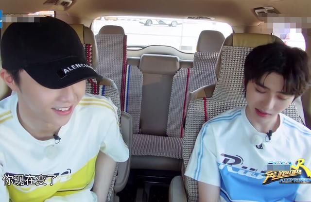  兄弟|蔡徐坤跟陈立农说他变了，但随后的一番对话，我却感受到了兄弟情