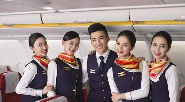 空乘|盘点空姐不能为乘客做的那些事！