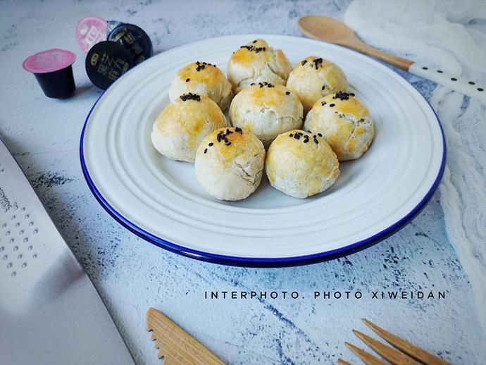  出炉|解锁手抓饼新吃法，做点心特省力，15分钟就出炉，孩子围着盘子转