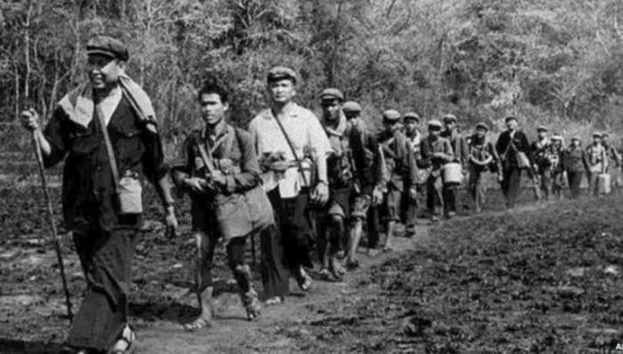 教训|此国第一个支持越南, 称要教训我军, 却不是苏联!