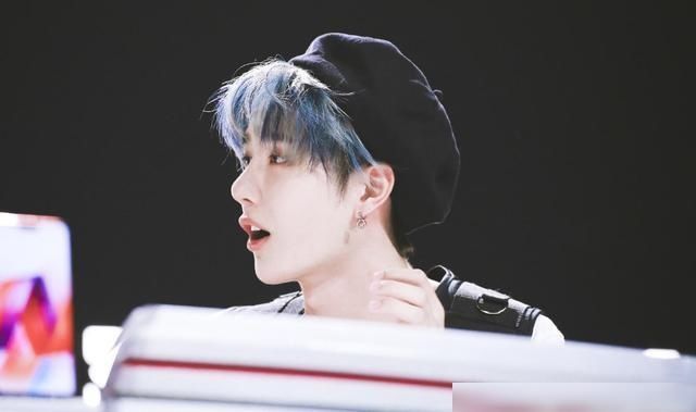 直播房间说|博君一肖CP粉屡次骚扰素人选手,曾称圈地自萌,如今秒打脸被嫌弃