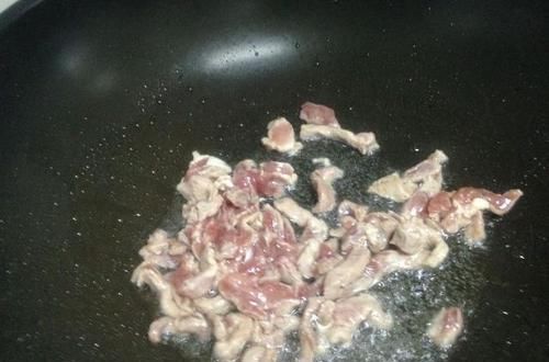  通便|夏季碱性时令菜，不吃就太亏，补钾通便又减肥，2元1把炒一盘
