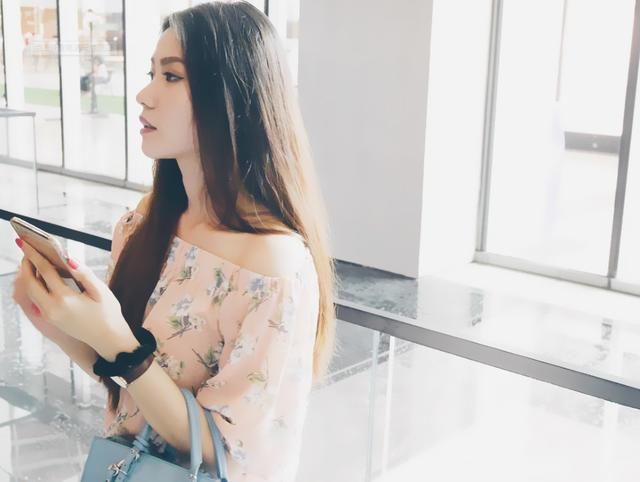  Ying|马来西亚美女Chia Ying 简约的穿搭清新的风格