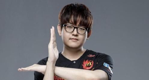  再次|FPX再次内讧？小天暗指Doinb喜欢口嗨，我们回不到过去了