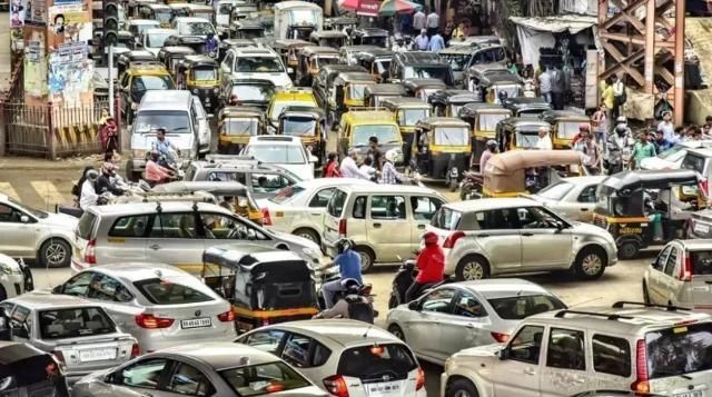  高贵|超跑身份高贵，身上的零件则未必