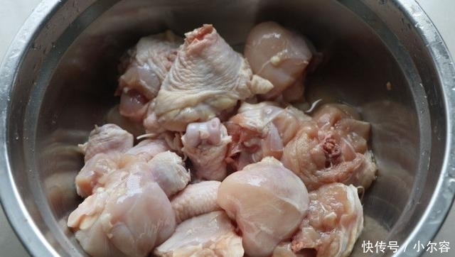做法|鸡腿的红烧做法,烹饪时注意4点,鲜嫩多汁更好下饭