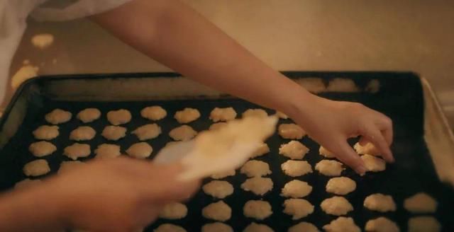  小凤饼|小凤饼，因世界首富而得名的中华名小吃