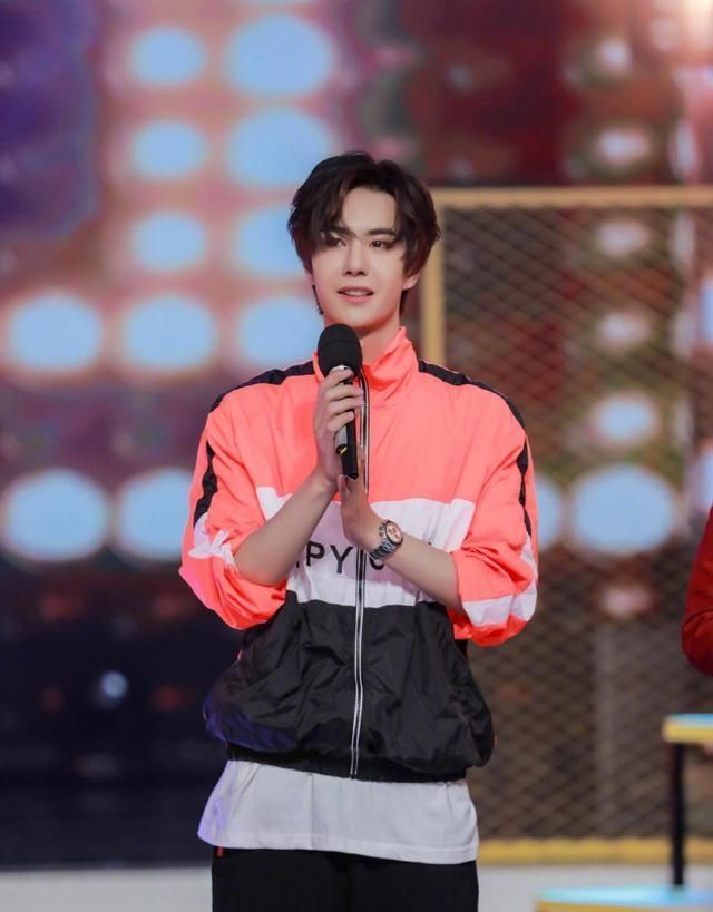 快乐|王一博三次做客《快乐大本营》,同一句话却说了两次