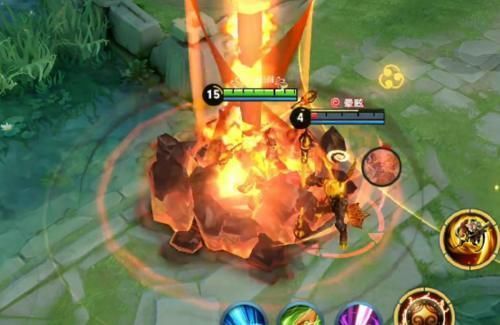 榜首|六神装战士谁爆发最高猴子垫底,典韦仅第三,榜首一刀万血,铠都要叫爸爸