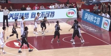  职业生涯|揪心！易建联无对抗受伤倒地，疑似跟腱断裂，为夺冠搭上职业生涯