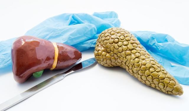 马桶|在冲完马桶之前看一眼，“大便”的异常提示早知道