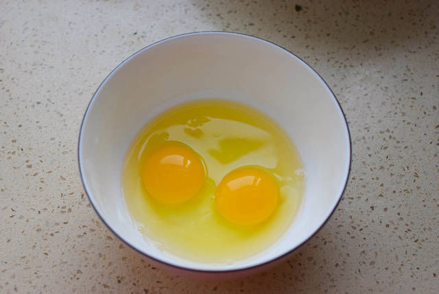  老妈|老妈用了几十年的醒酒饭，晚上喝酒，第二天必吃，喝一碗很舒服