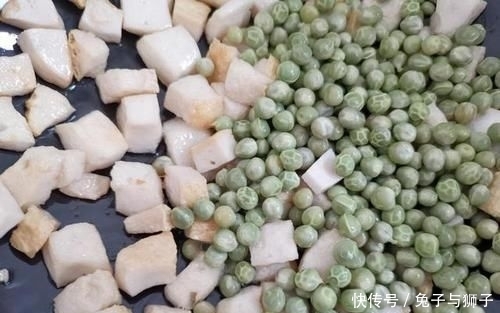 酸酸甜甜|美食密码!当季菠萝当季吃,解锁进阶版菠萝炒饭,酸酸甜甜很开胃