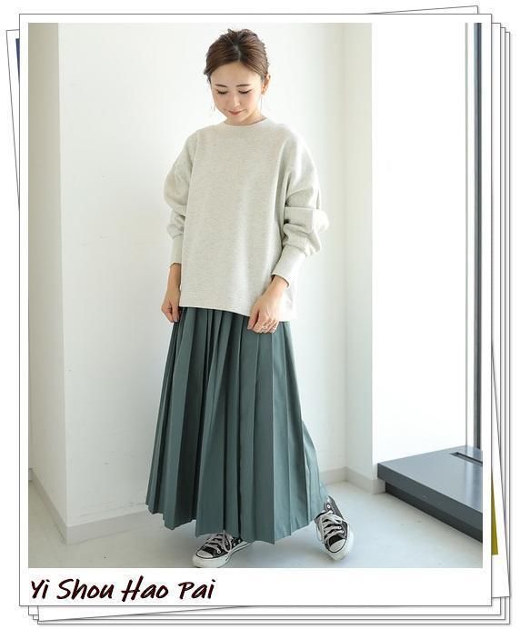 干净|白色无帽卫衣的秋季穿搭推荐！打造干净、简约的日系轻熟风造型