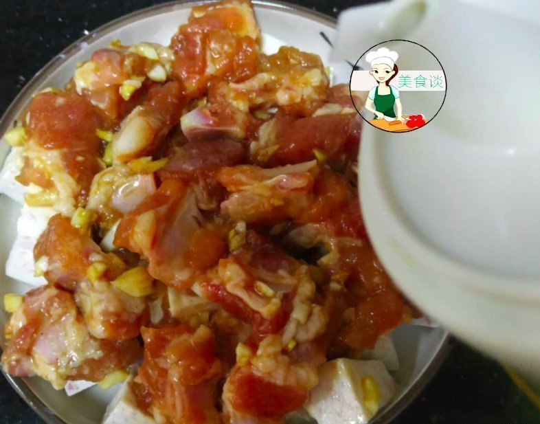 入秋|入秋后,排骨和此是绝配,蒸着吃最香,鲜香营养,大人孩子都爱吃