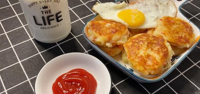 早餐|营养均衡又养胃的早餐,还可以这样吃,食材简单方便,家里都有哟