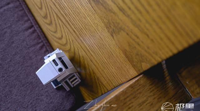 游戏|144Hz “滑”到手软,银翼风暴堪比“空调”,这款手机简直就是为游戏而生。