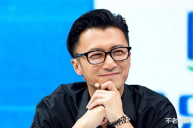 谢霆锋|前年吐槽小鲜肉,今年吐槽年轻艺人,谢霆锋凭什么瞧不上他们?