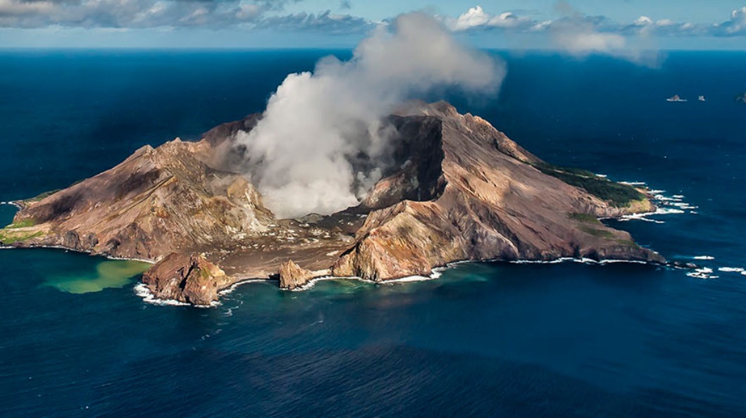 新西兰火山爆发造成多人受伤,为啥白岛
