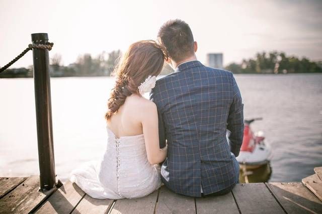 体验|夫妻离婚了都没拿到婚纱照是什么体验？