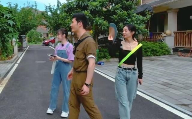 拿下|《中餐厅》拿下收视冠军,却因客人妆容而穿帮,不要侮辱观众智商