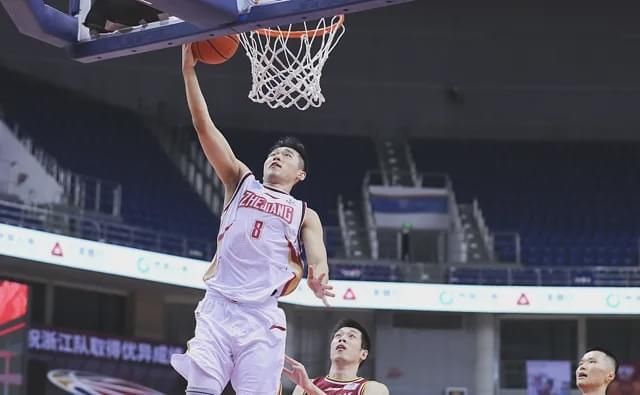 这般|轻松砍23+9，吴前太稳了！球迷：再这般打下去请滚出CBA