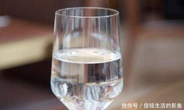 白酒的好坏|买白酒,只要瓶身没有“这行字”,不管价格多便宜,都是纯粮好酒